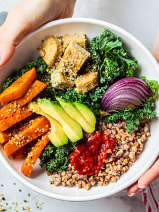 cropped 5 global meals to try in 2025 feature image.jpg